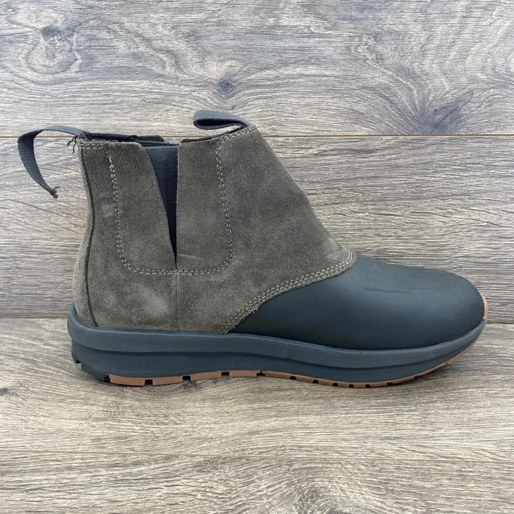 Columbia Moritza Shield Chelsea Boot Womens 9 Grey Waterproof Suede BL8854-326